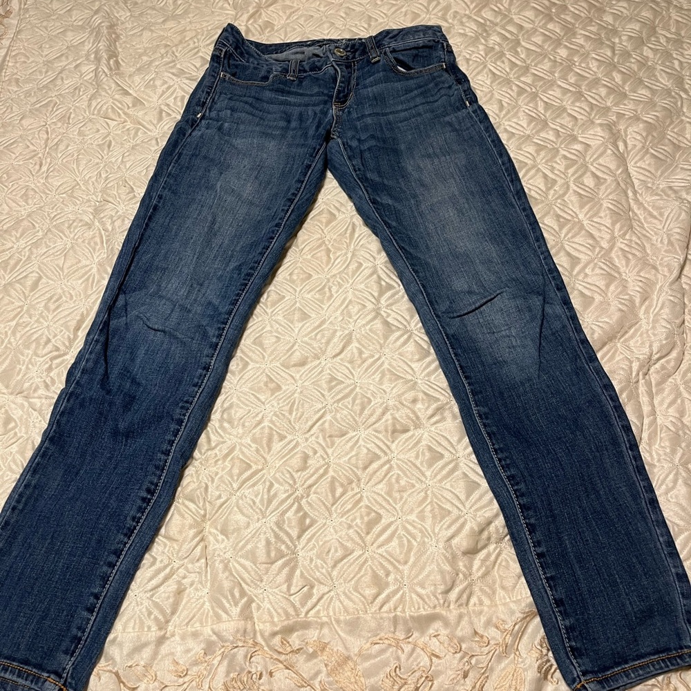 *3 for $15 Women’s American Eagle Jeans